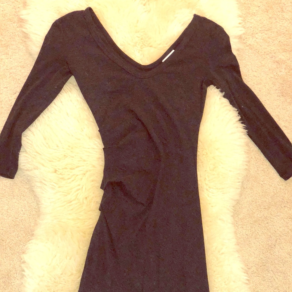 James Perse form fitting suuuprr soft